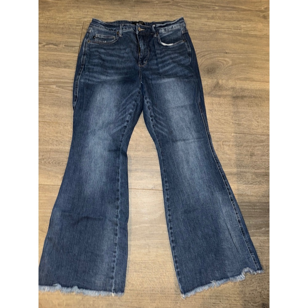 Judy Blue Flare Jeans 16W Medium Wash High Rise Raw Hem JB88881-MD Stretch Denim